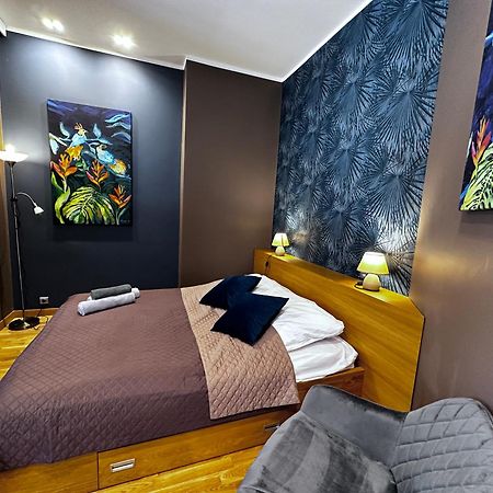 オルシュティンDk Apartament W Centrumアパートメント エクステリア 写真