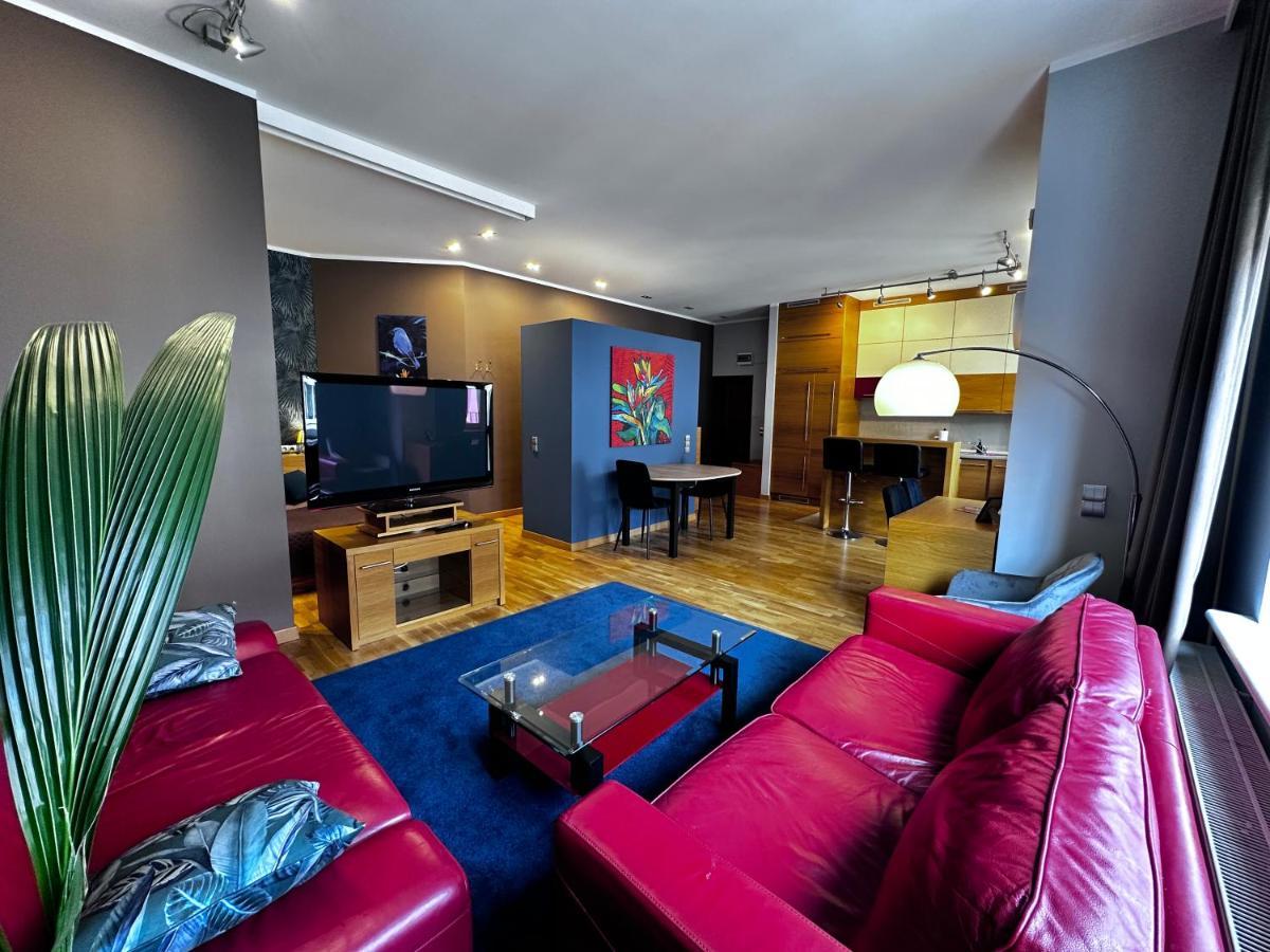 オルシュティンDk Apartament W Centrumアパートメント エクステリア 写真